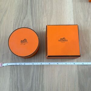 Two hermes boxes